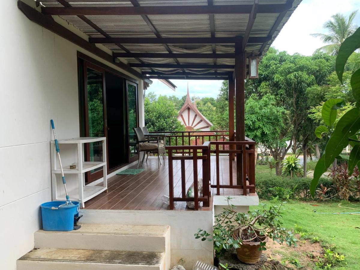 บ้านธานี Choeng Mon Buitenkant foto