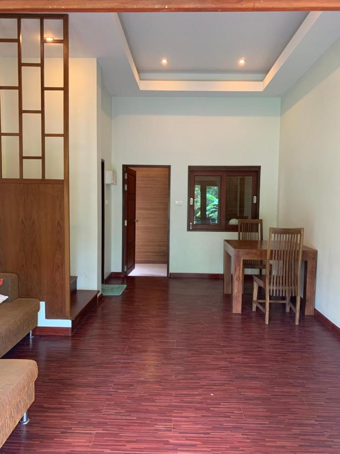 บ้านธานี Choeng Mon Buitenkant foto